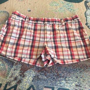 American eagle Plaid Women's Shorts sz 10 millennial